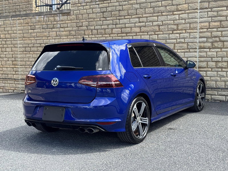 Volkswagen Golf 2.0 TSI BlueMotion Tech R Hatchback 5dr Petrol Manual 4Motion Euro 6 (s/s) (300 ps)