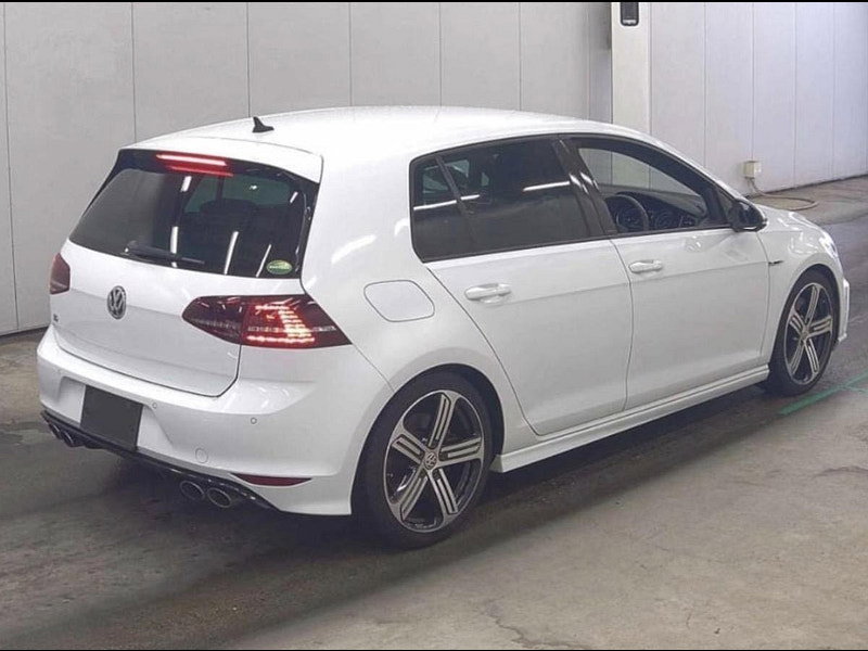 Volkswagen Golf 2.0 TSI BlueMotion Tech R Hatchback 5dr Petrol DSG 4Motion Euro 6 (s/s) (300 ps)