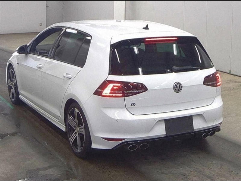 Volkswagen Golf 2.0 TSI BlueMotion Tech R Hatchback 5dr Petrol DSG 4Motion Euro 6 (s/s) (300 ps)
