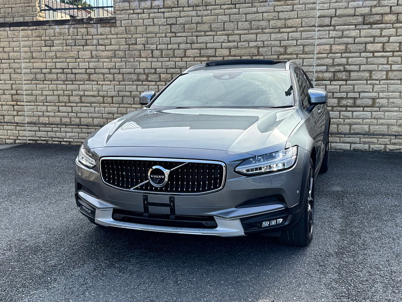 Volvo V90 cross country 2.0 T5 Plus Estate 5dr Petrol Auto AWD Euro 6 (s/s) (250 ps)