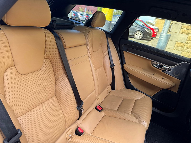 Volvo V90 cross country 2.0 T5 Plus Estate 5dr Petrol Auto AWD Euro 6 (s/s) (250 ps)