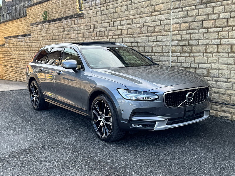 Volvo V90 cross country 2.0 T5 Plus Estate 5dr Petrol Auto AWD Euro 6 (s/s) (250 ps)