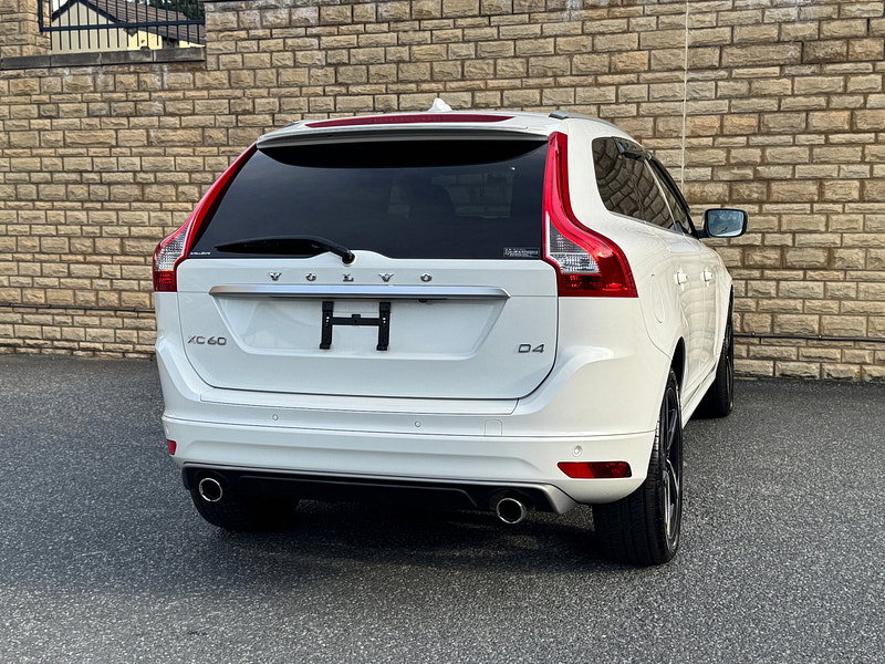 Volvo XC60 2.0 D4 R-Design SUV 5dr Diesel Auto Euro 6 (s/s) (190 ps)
