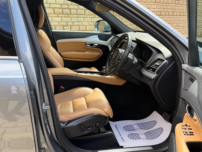 Volvo XC90 2.0 T5 Inscription SUV 5dr Petrol Auto 4WD Euro 6 (s/s) (250 ps)