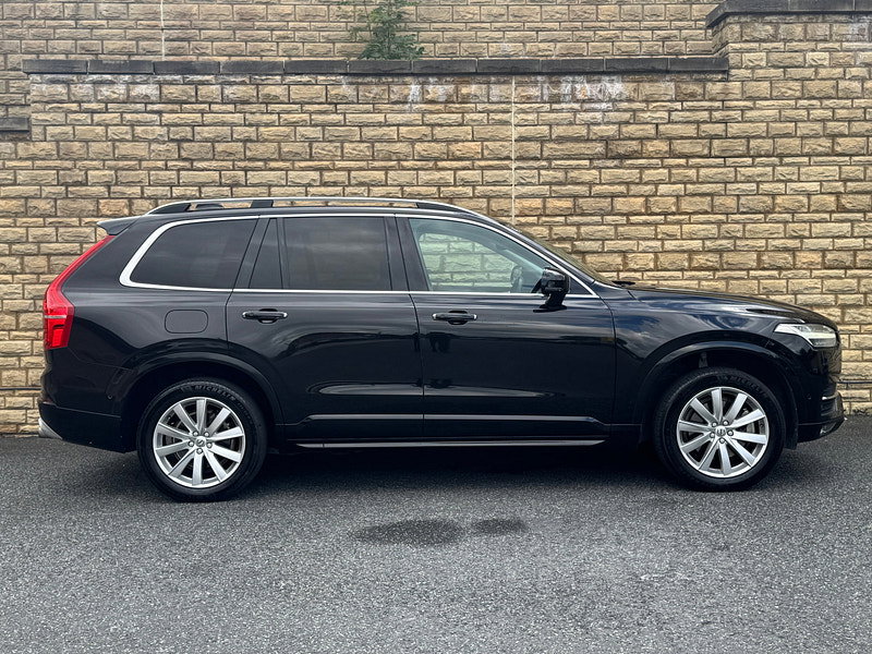 Volvo XC90 2.0 T5 Momentum SUV 5dr Petrol Auto 4WD Euro 6 (s/s) (250 ps)