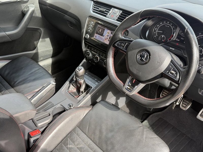Skoda Octavia 2.0 TDI vRS Euro 5 (s/s) 5dr