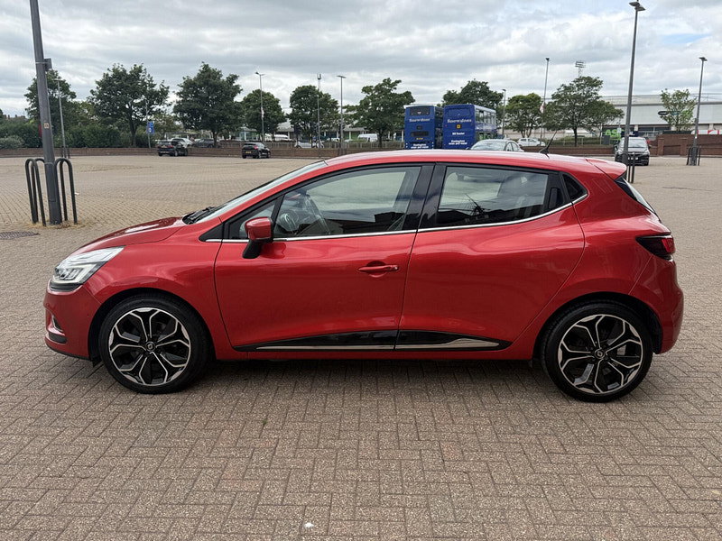 Renault Clio 0.9 TCe Signature Nav Euro 6 (s/s) 5dr