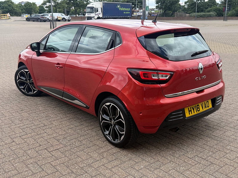 Renault Clio 0.9 TCe Signature Nav Euro 6 (s/s) 5dr