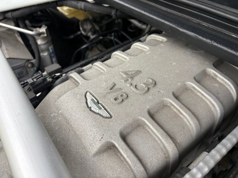 Aston Martin Vantage 4.3 V8 Coupe 2dr Petrol Manual Euro 4 (380 bhp)