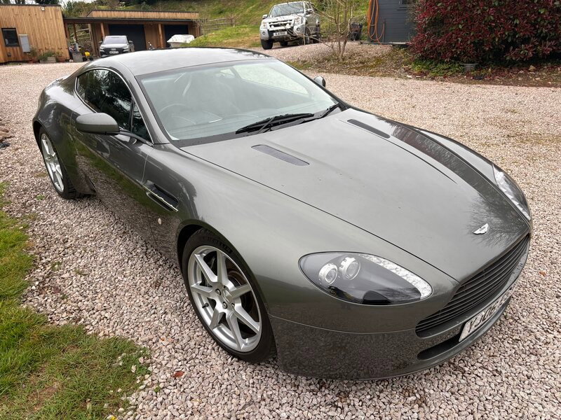 Aston Martin Vantage 4.3 V8 Coupe 2dr Petrol Manual Euro 4 (380 bhp)