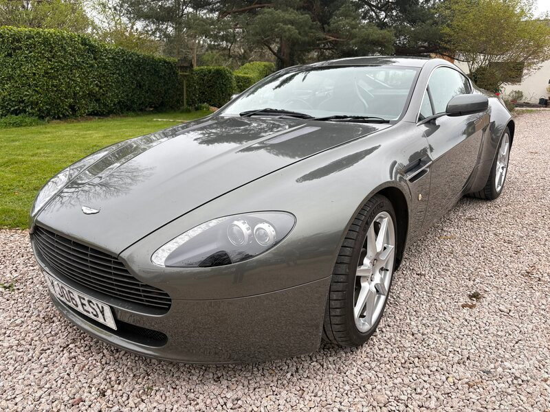 Aston Martin Vantage 4.3 V8 Coupe 2dr Petrol Manual Euro 4 (380 bhp)
