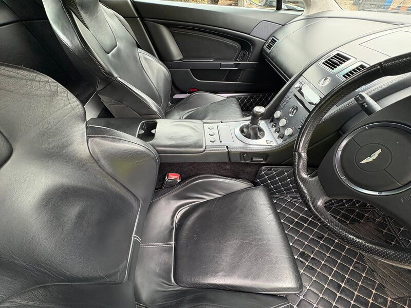 Aston Martin Vantage 4.3 V8 Coupe 2dr Petrol Manual Euro 4 (380 bhp)