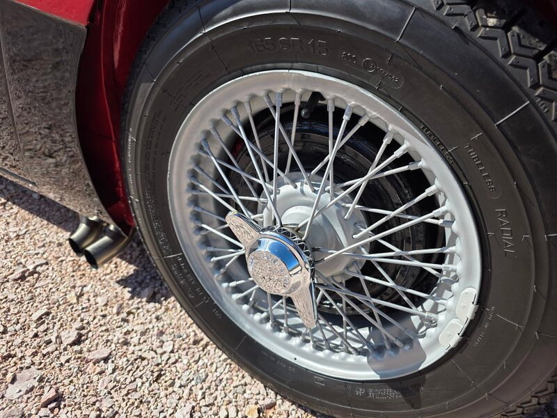 Austin Healey 100/4 LaE MANS SPEC