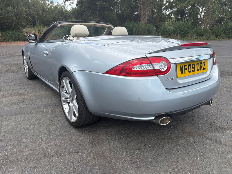 Jaguar XK 5.0 V8 Portfolio Convertible 2dr Petrol Auto Euro 5 (385 ps)