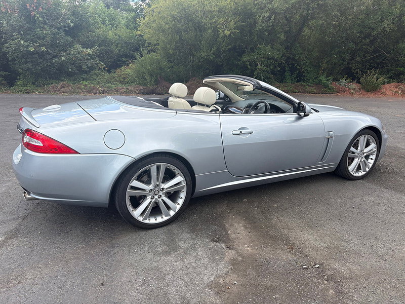 Jaguar XK 5.0 V8 Portfolio Convertible 2dr Petrol Auto Euro 5 (385 ps)