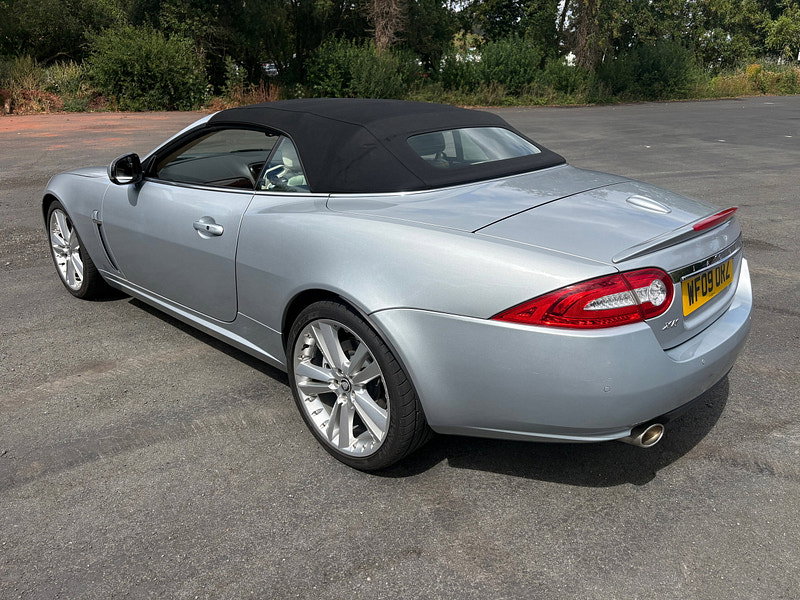 Jaguar XK 5.0 V8 Portfolio Convertible 2dr Petrol Auto Euro 5 (385 ps)