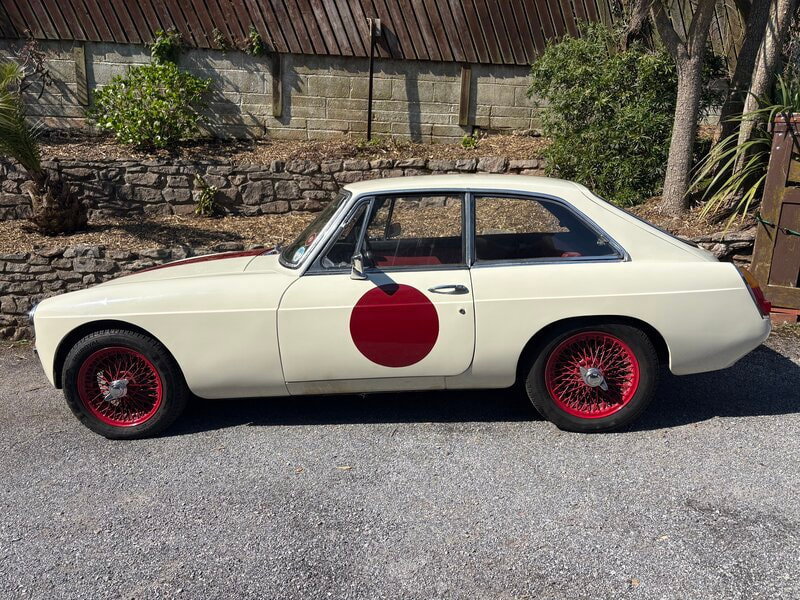 MG MGB GT Overdrive