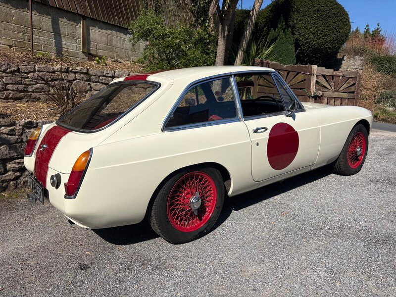MG MGB GT Overdrive