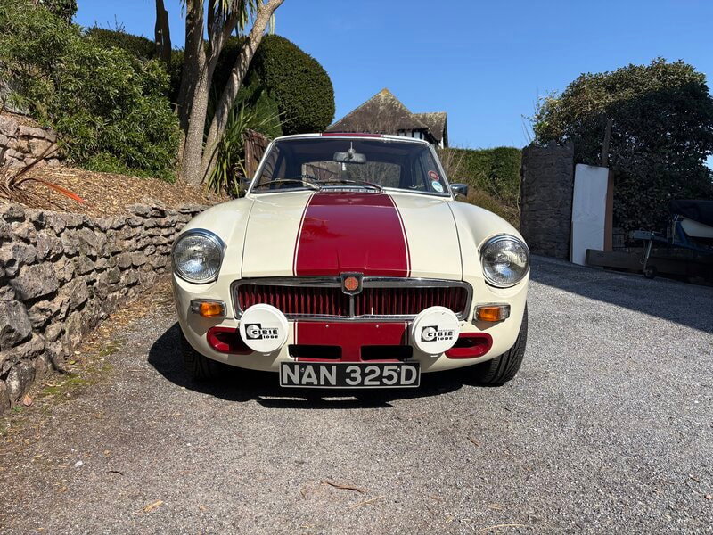 MG MGB GT Overdrive