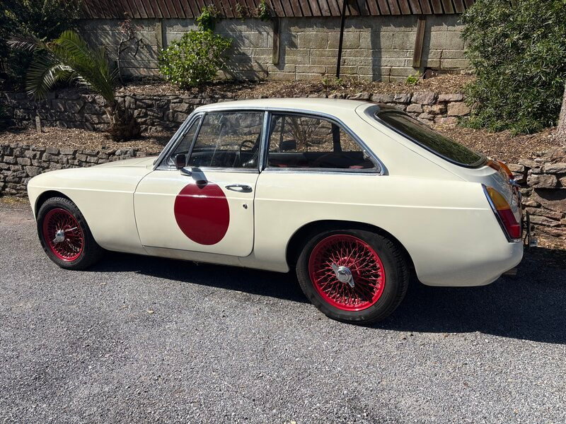 MG MGB GT Overdrive