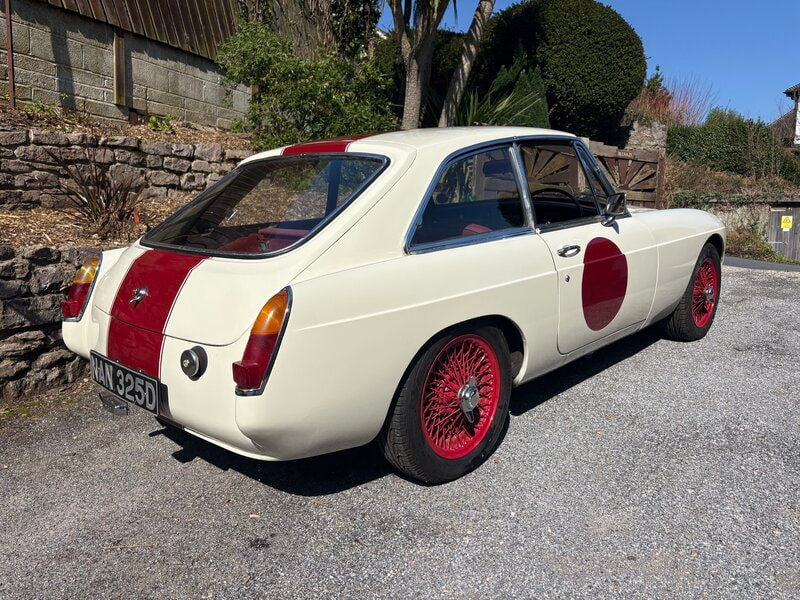 MG MGB GT Overdrive