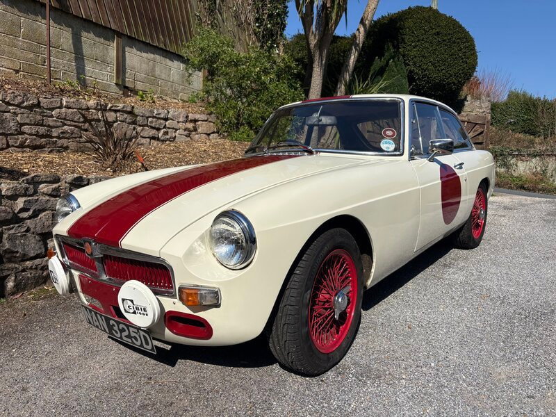 MG MGB GT Overdrive