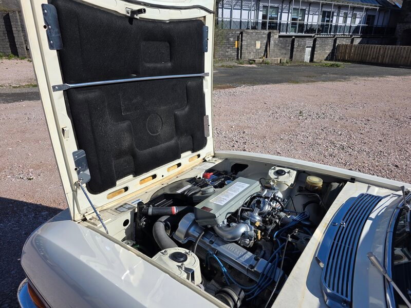 Triumph Stag V8