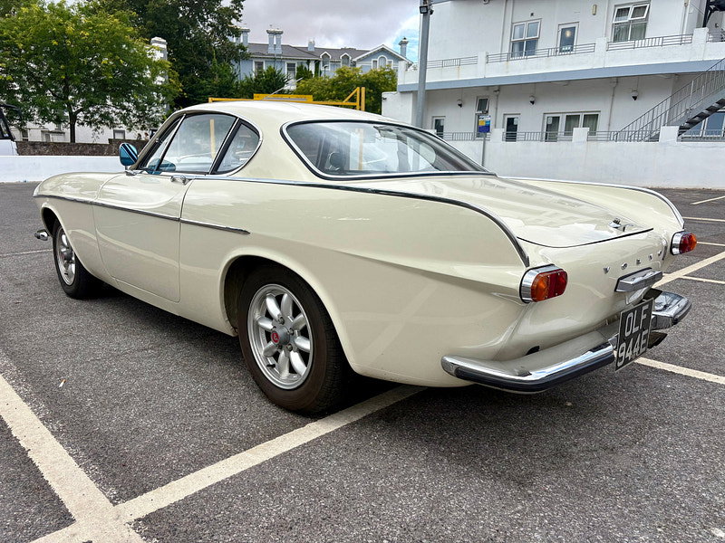 Volvo P1800 S