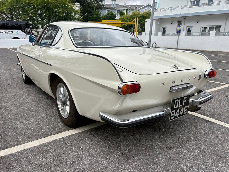 Volvo P1800 S