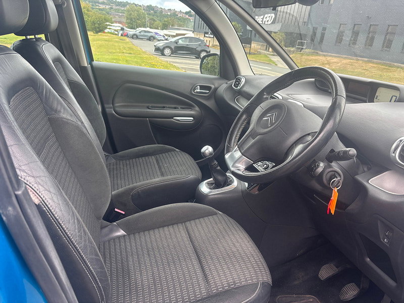 Citroen C3 Picasso 1.6 HDi Exclusive MPV 5dr Diesel Manual Euro 4 (90 ps)