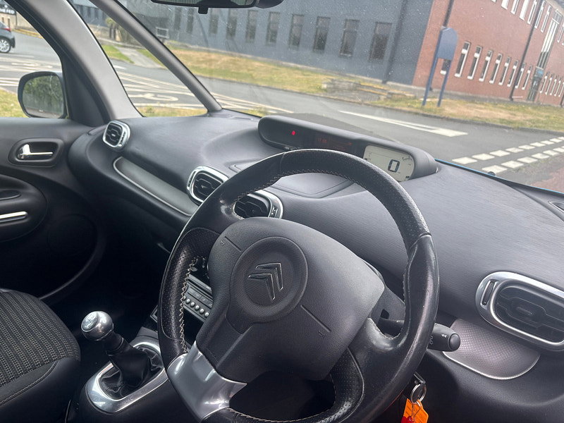 Citroen C3 Picasso 1.6 HDi Exclusive MPV 5dr Diesel Manual Euro 4 (90 ps)