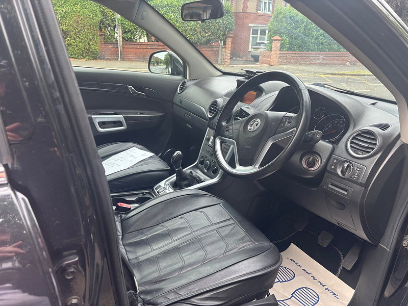 Vauxhall Antara 2.2 CDTi Exclusiv SUV 5dr Diesel Manual 2WD Euro 5 (s/s) (163 ps)