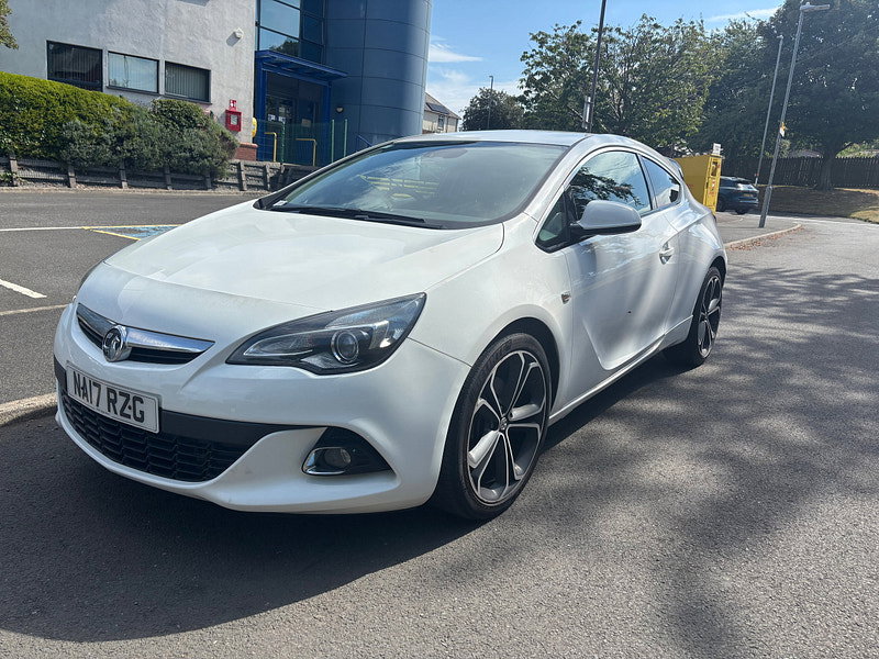 Vauxhall Astra GTC 1.6 CDTi ecoFLEX Limited Edition Coupe 3dr Diesel Manual Euro 6 (s/s) (136 ps)