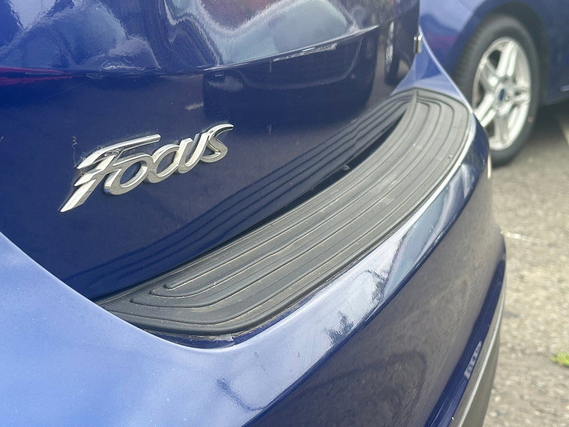 Ford Focus 1.0T EcoBoost Zetec Hatchback 5dr Petrol Manual Euro 6 (s/s) (125 ps)
