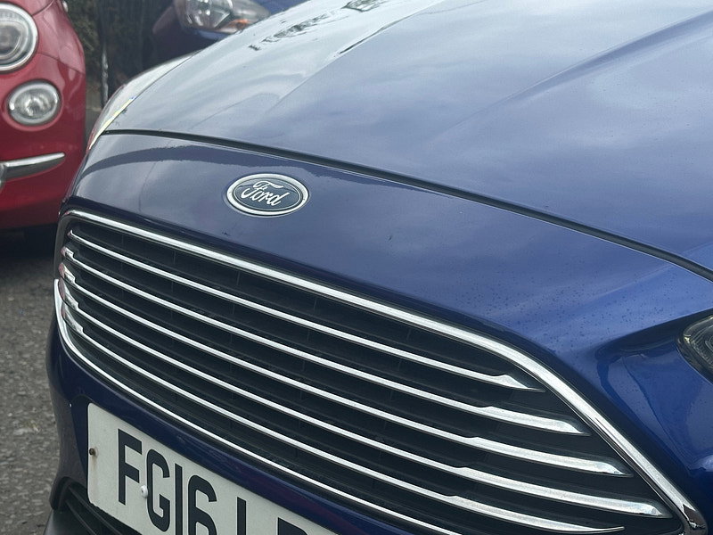 Ford Focus 1.0T EcoBoost Zetec Hatchback 5dr Petrol Manual Euro 6 (s/s) (125 ps)