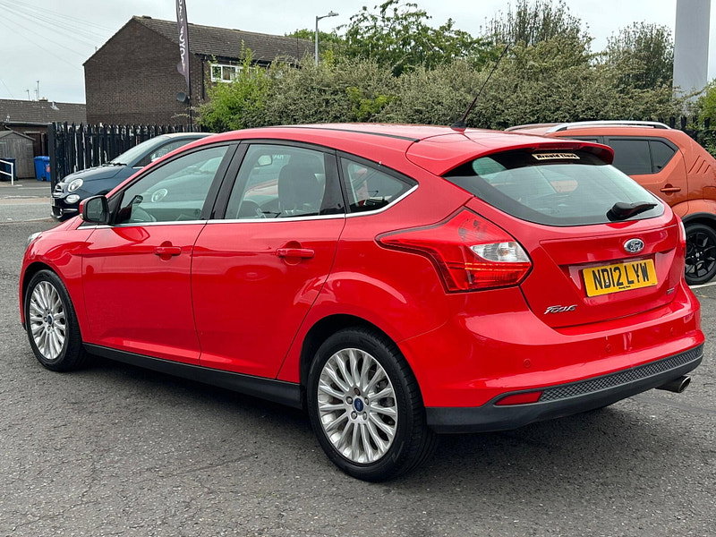 Ford Focus 1.6T EcoBoost Titanium X Euro 5 (s/s) 5dr