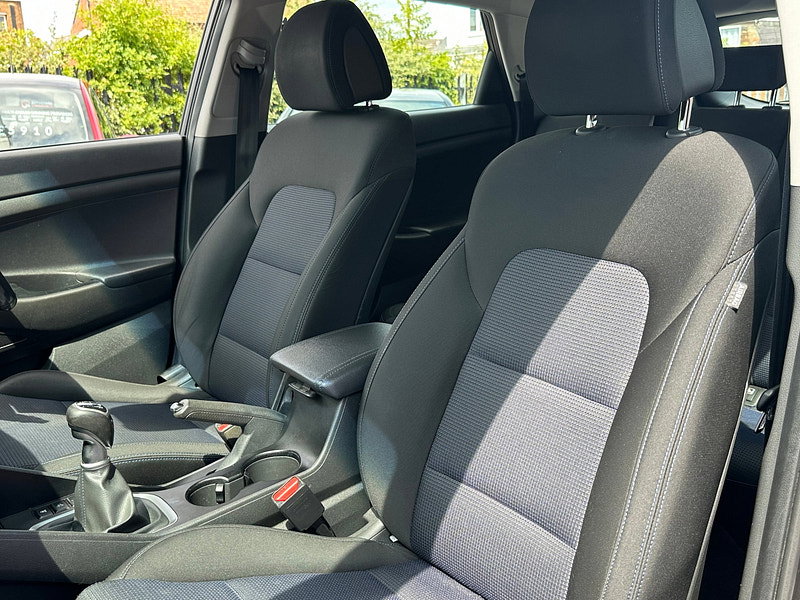 Hyundai Tucson 1.6 GDi Blue Drive SE SUV 5dr Petrol Manual Euro 6 (s/s) (132 ps)