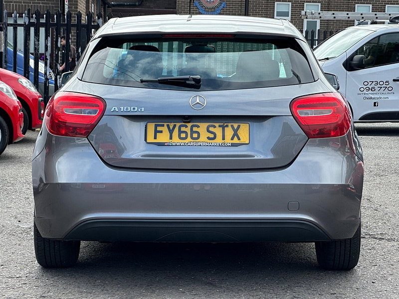 Mercedes-Benz A Class 1.5 A180d SE Euro 6 (s/s) 5dr