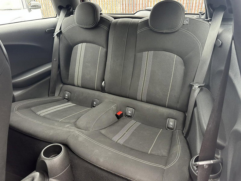 MINI Hatch 1.5 One 3-Door Hatch