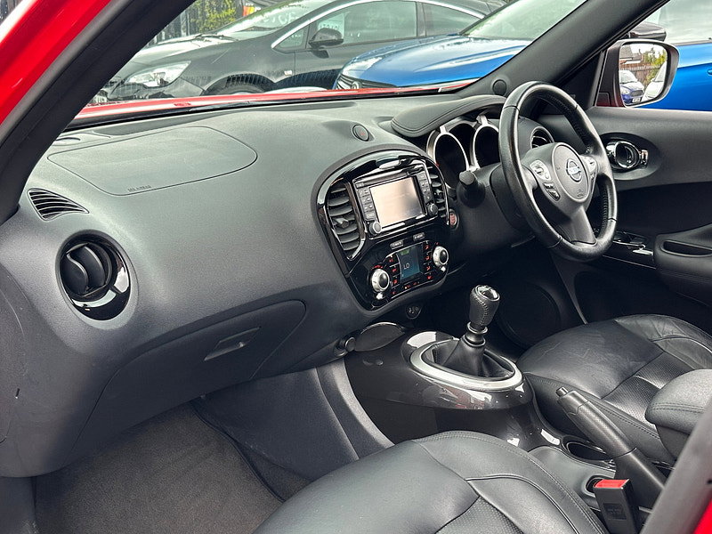 Nissan Juke 1.2 DIG-T Tekna SUV 5dr Petrol Manual Euro 6 (s/s) (115 ps)
