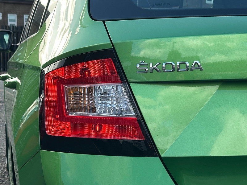 Skoda Fabia 1.0 TSI Colour Edition Hatchback 5dr Petrol Manual Euro 6 (s/s) (95 ps)