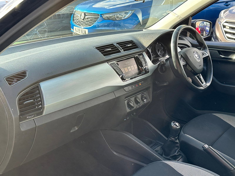 Skoda Fabia 1.0 TSI Colour Edition Hatchback 5dr Petrol Manual Euro 6 (s/s) (95 ps)