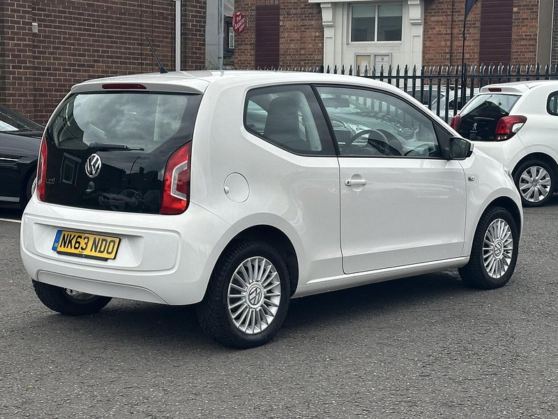 Volkswagen up! 1.0 High up!