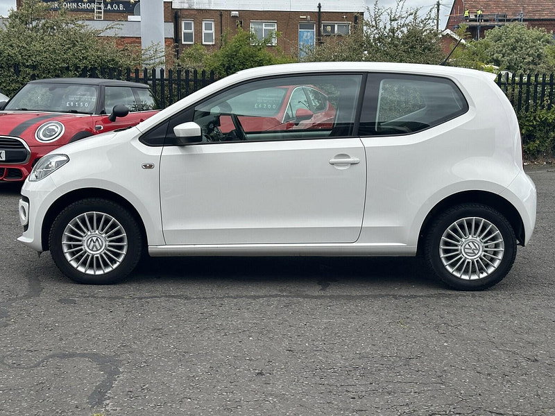 Volkswagen up! 1.0 High up!