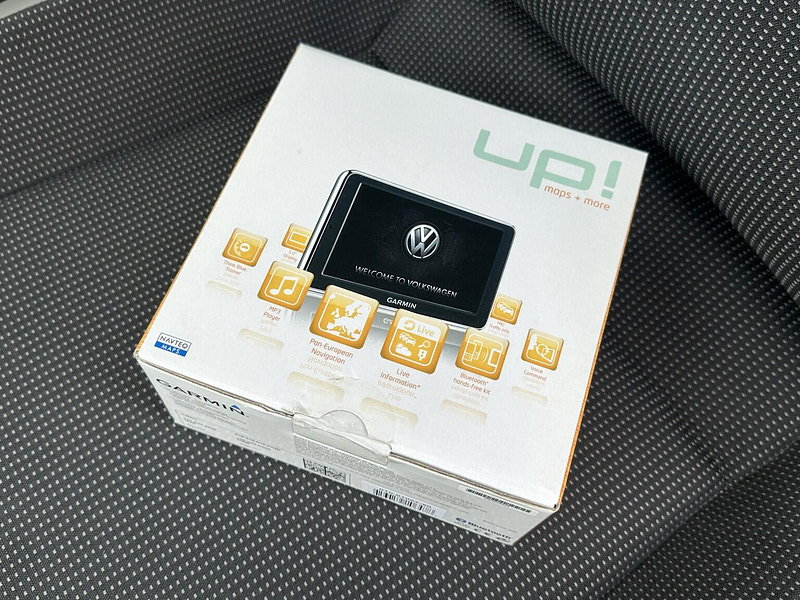 Volkswagen up! 1.0 High up!
