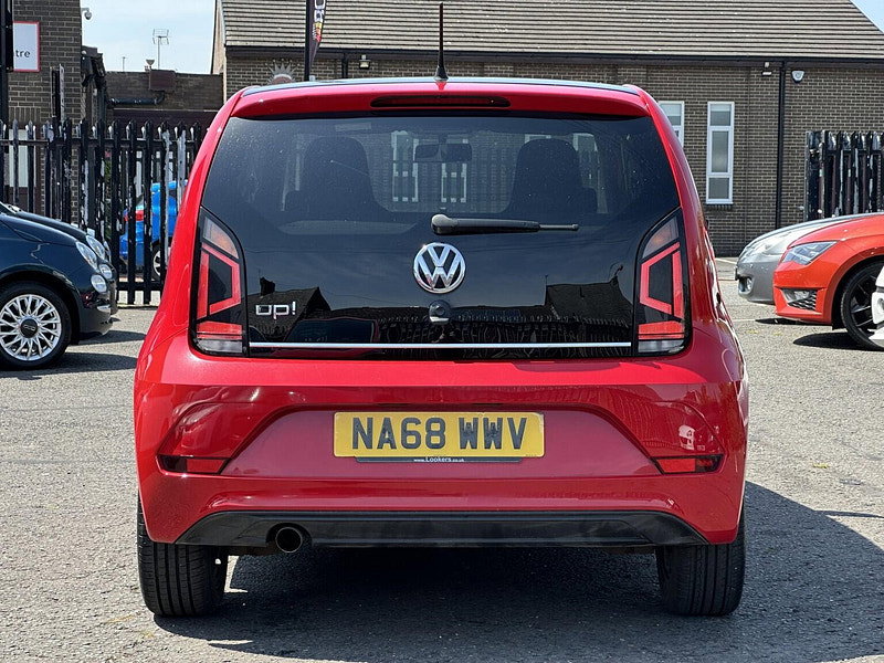 Volkswagen up! 1.0 High up!