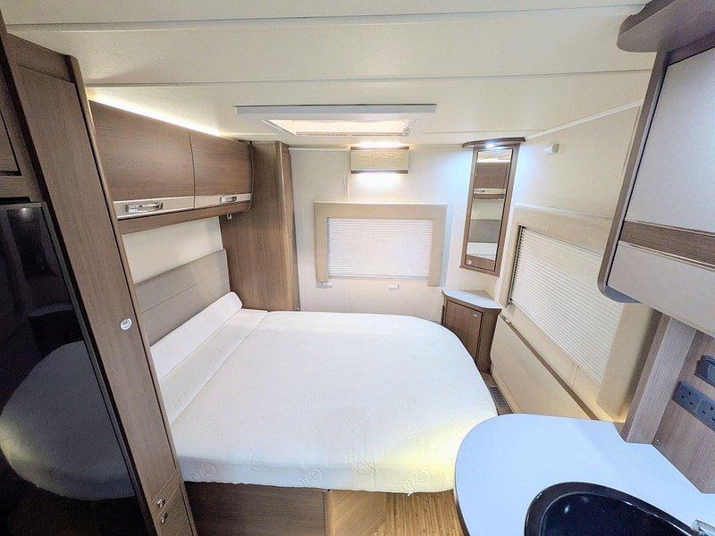 Elddis Encore 254 