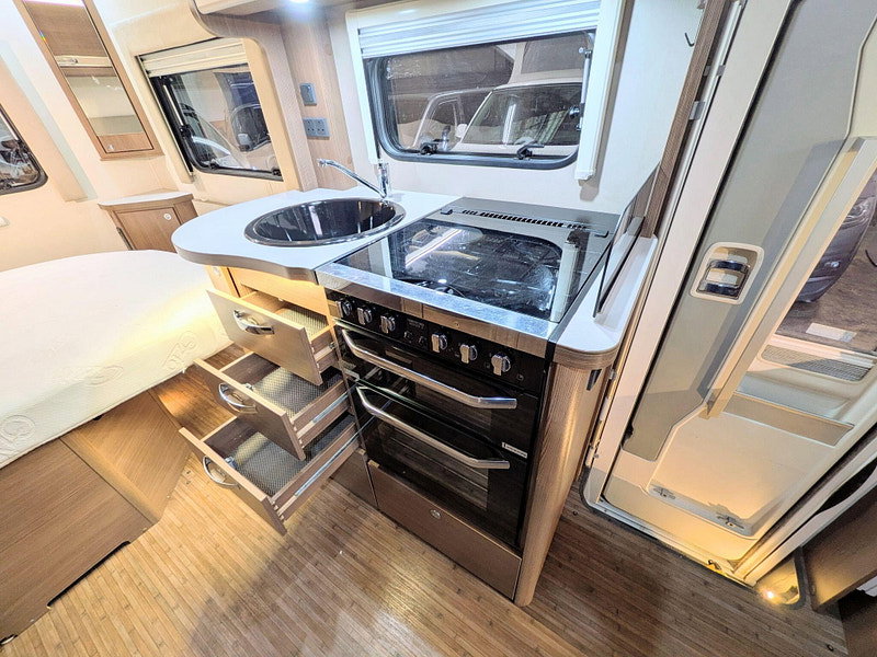Elddis Encore 254 