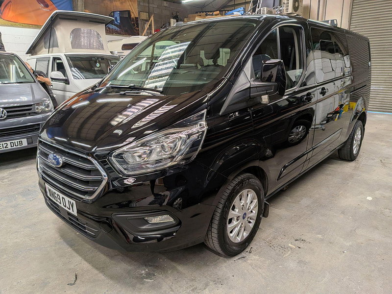 Ford Transit Custom 2.0 320 EcoBlue Limited Crew Van Double Cab 5dr Diesel Manual L2 H1 Euro 6 (s/s) (130 ps)
