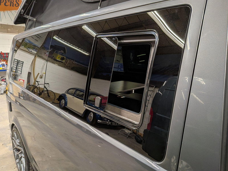 Volkswagen T5.1 Campervan LWB POP TOP TRAVERSE CONVERSION T6 SPORT BODYKIT (64 PLATE PRIVATE PLATE)